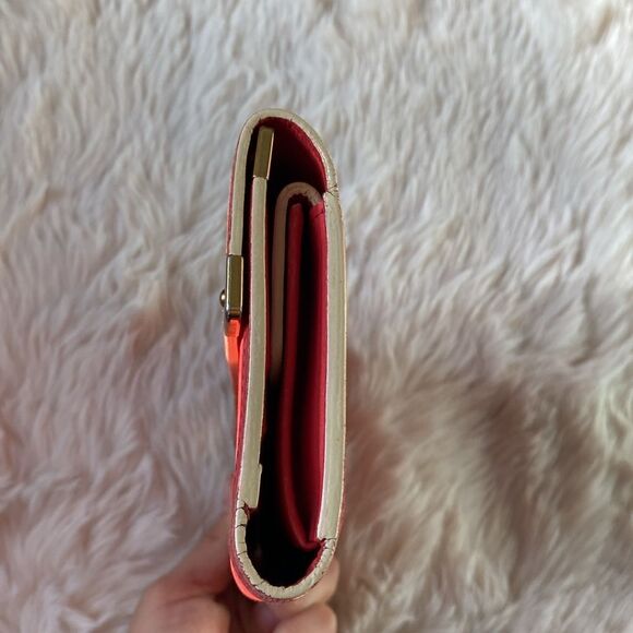 Authentic Louis Vuitton Suhali Porto Tresor International Suhali Wallet - Picture 9 of 16